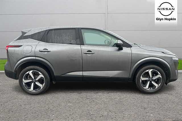 Nissan Qashqai 1.3 DiG-T MH N-Connecta 5dr