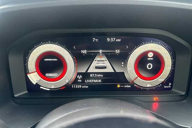 Nissan Qashqai 1.3 DiG-T MH N-Connecta 5dr