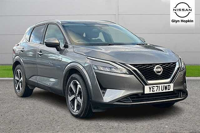 Nissan Qashqai 1.3 DiG-T MH N-Connecta 5dr