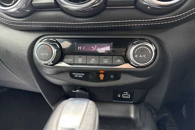 Nissan Juke 1.0 DiG-T 114 N-Connecta 5dr DCT