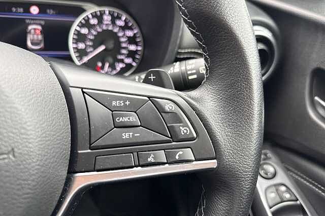 Nissan Juke 1.0 DiG-T 114 N-Connecta 5dr DCT