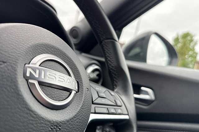 Nissan Juke 1.0 DiG-T 114 N-Connecta 5dr DCT