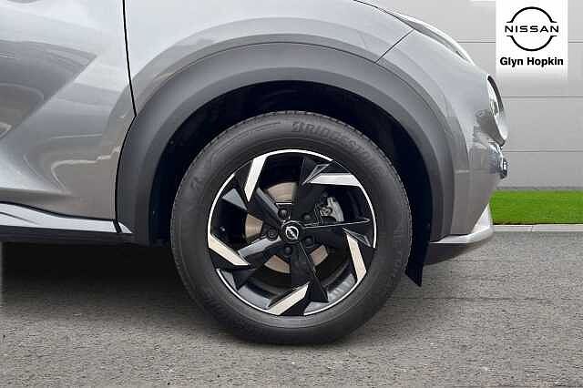 Nissan Juke 1.0 DiG-T 114 N-Connecta 5dr DCT