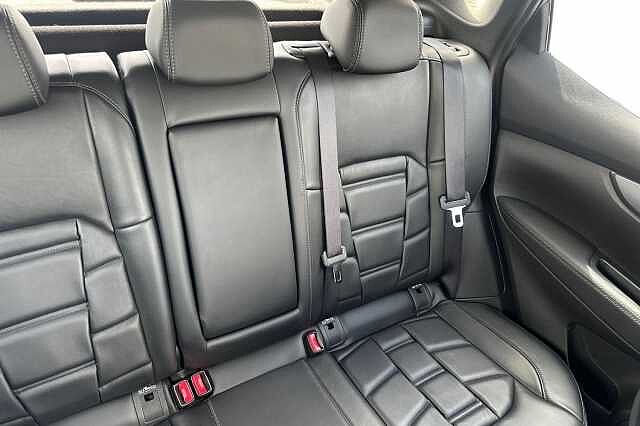 Nissan Qashqai 1.3 DiG-T N-Motion 5dr