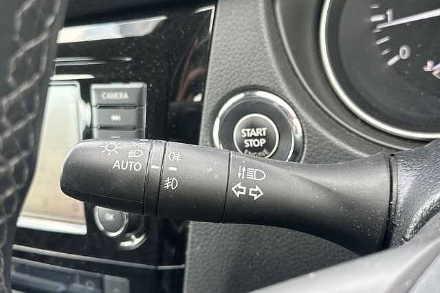 Nissan Qashqai 1.3 DiG-T N-Motion 5dr