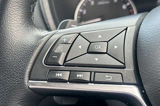 Nissan Juke 1.0 DiG-T 114 N-Connecta 5dr DCT