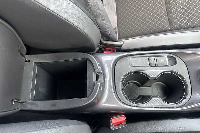 Nissan Juke 1.0 DiG-T 114 N-Connecta 5dr DCT