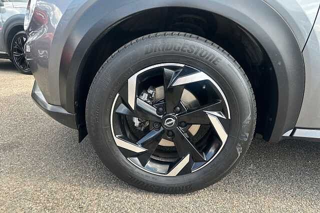 Nissan Juke 1.0 DiG-T 114 N-Connecta 5dr DCT
