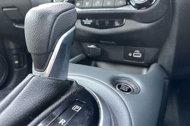 Nissan Juke 1.0 DiG-T 114 Tekna 5dr DCT