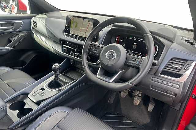 Nissan Qashqai 1.3 DiG-T MH Tekna 5dr