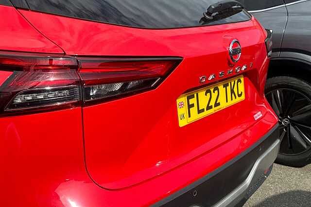 Nissan Qashqai 1.3 DiG-T MH Tekna 5dr