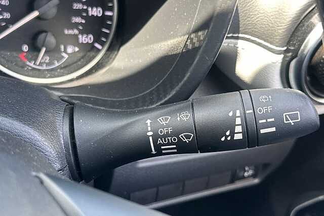 Nissan Juke 1.6 Hybrid Premiere Edition 5dr Auto